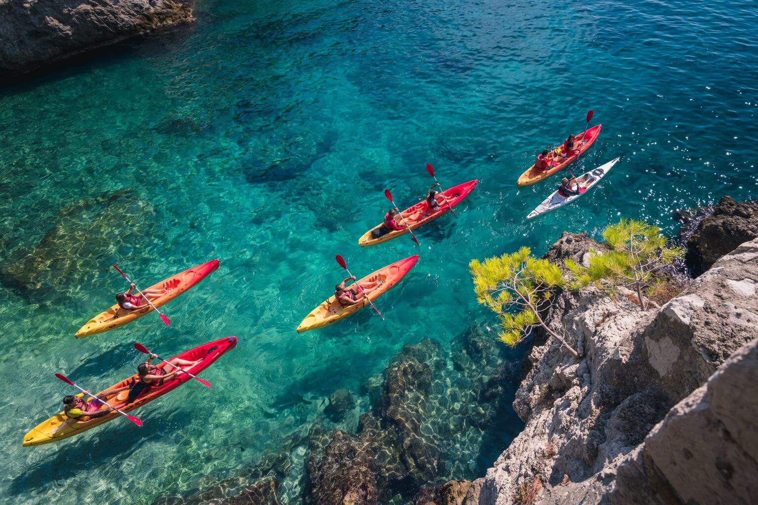 kayaking-in-split